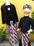 Kebaya Jawa Warna Hitam